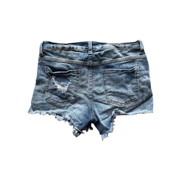 Just Usa Denim Distressed Stretchy Shorts Women’s 28 - Picture 2 of 6